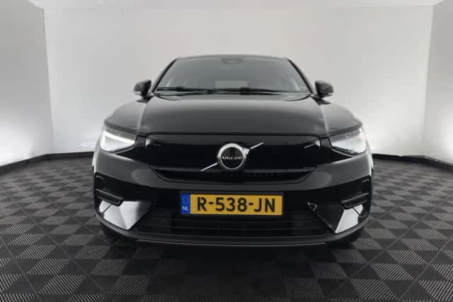 Volvo C40 (2022) thumbnail 3