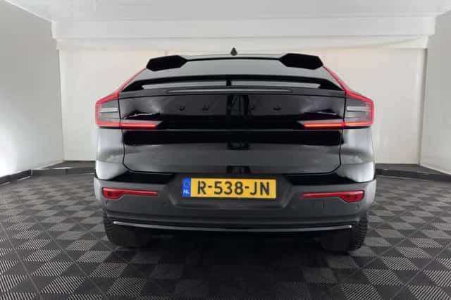 Volvo C40 (2022) thumbnail 6