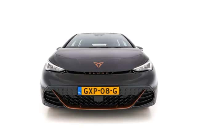 CUPRA Born (2023) thumbnail 3