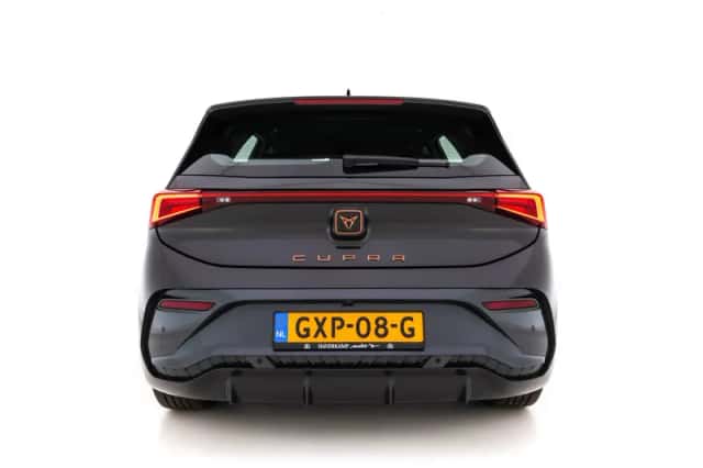 CUPRA Born (2023) thumbnail 6