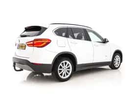 BMW X1 (2016) thumbnail 7