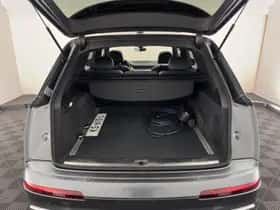 Audi Q7 (2016) thumbnail 11