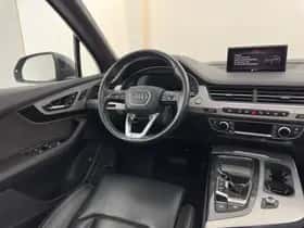 Audi Q7 (2016) thumbnail 8