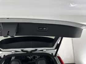 Volvo XC90 (2021) thumbnail 30