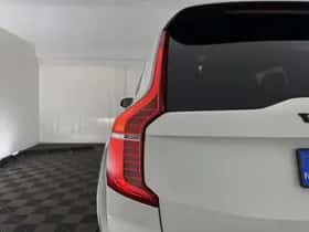 Volvo XC90 (2021) thumbnail 35