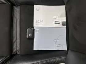 Volvo XC90 (2021) thumbnail 37