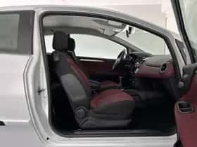 Fiat Punto (2010) thumbnail 12
