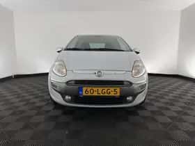 Fiat Punto (2010) thumbnail 3