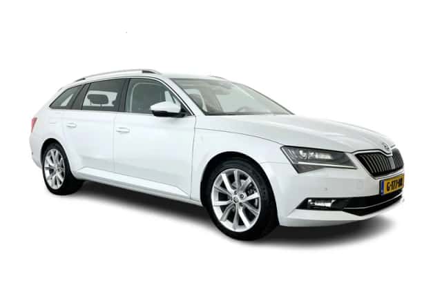 Škoda Superb (2019) thumbnail 1