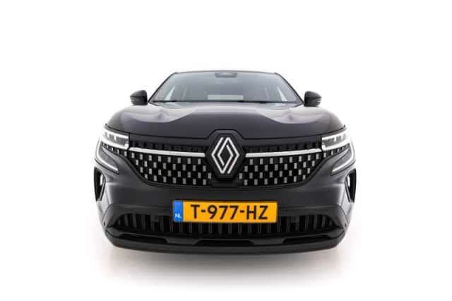 Renault Austral (2023) thumbnail 3