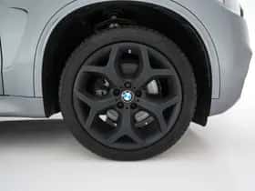 BMW X5 (2015) thumbnail 40