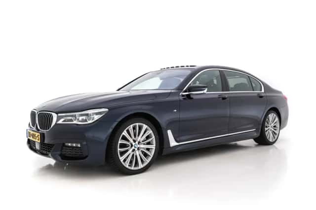BMW 7-Serie (2016) thumbnail 3
