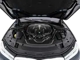 BMW 7-Serie (2016) thumbnail 39