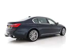 BMW 7-Serie (2016) thumbnail 6