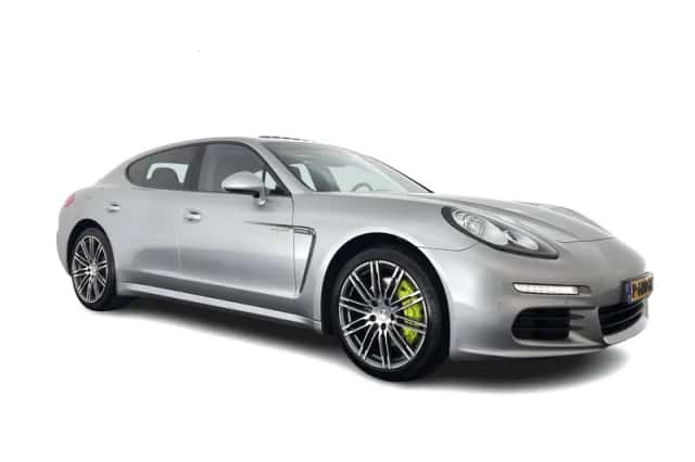 Porsche Panamera (2016) thumbnail 1