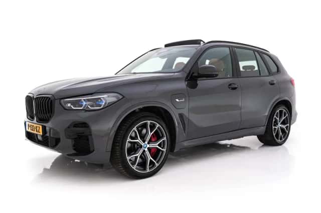 BMW X5 (2022) thumbnail 4