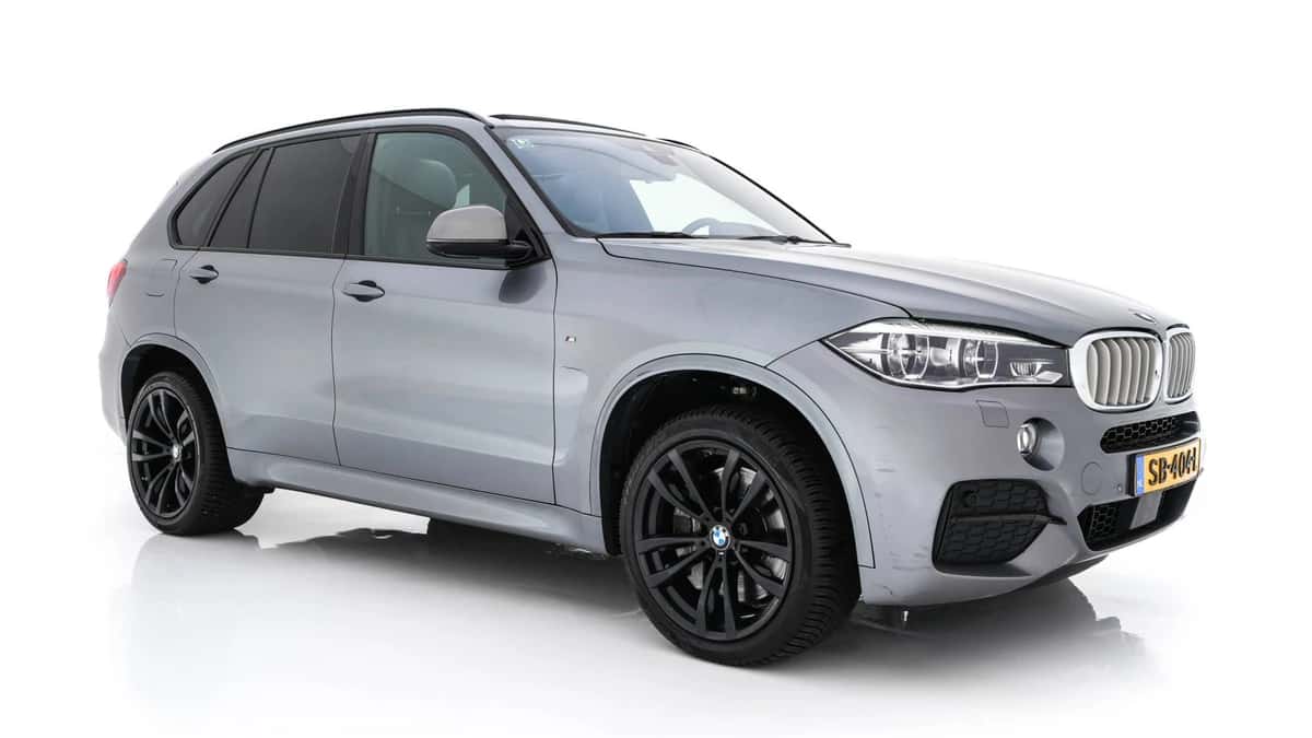 BMW X5 (2017) — foto 1