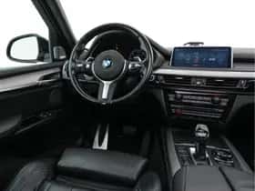BMW X5 (2017) thumbnail 8