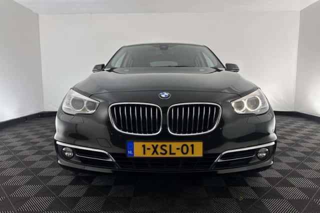 BMW 5-Serie (2014) thumbnail 3