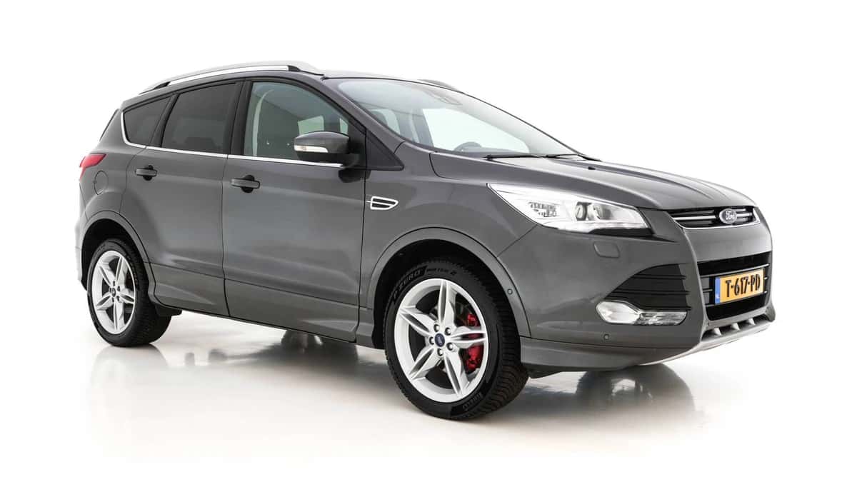 Ford Kuga (2015) — foto 1