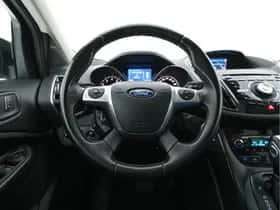 Ford Kuga (2015) thumbnail 18