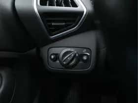 Ford Kuga (2015) thumbnail 19