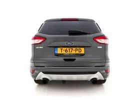Ford Kuga (2015) thumbnail 6