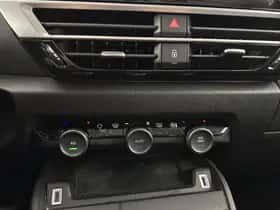 Citroën E c4 x (2023) thumbnail 18