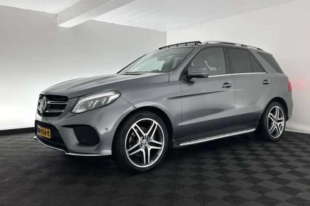 Mercedes-Benz GLE (2017) thumbnail 4