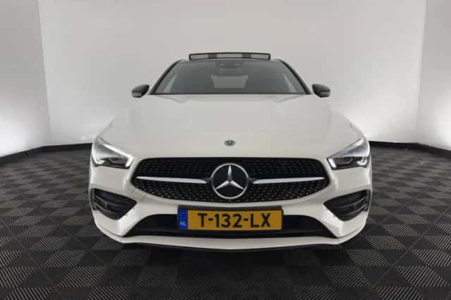 Mercedes-Benz CLA-Klasse (2020) thumbnail 3