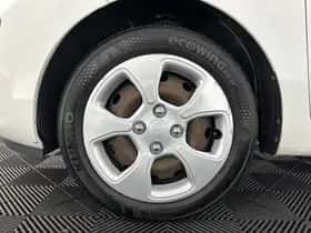 Kia Picanto (2014) thumbnail 19