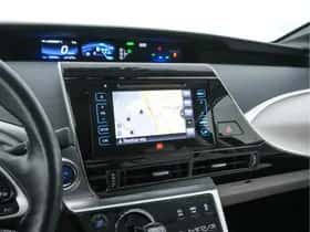 Toyota Mirai (2017) thumbnail 15
