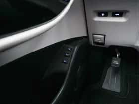 Toyota Mirai (2017) thumbnail 22