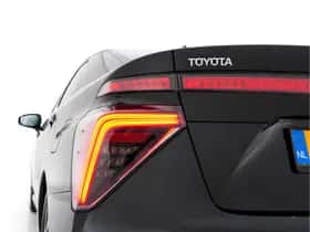 Toyota Mirai (2017) thumbnail 30