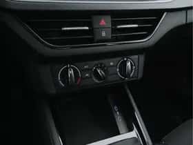 Škoda Kamiq (2021) thumbnail 15