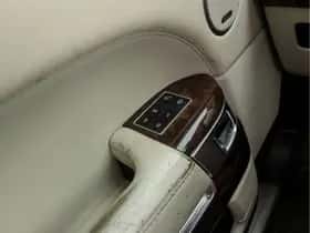 Land Rover Range Rover (2015) thumbnail 22