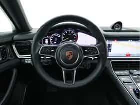 Porsche Panamera (2018) thumbnail 23