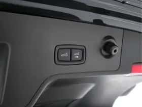 Porsche Panamera (2018) thumbnail 34