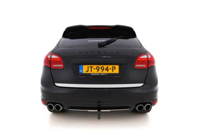 Porsche Cayenne (2010) thumbnail 6