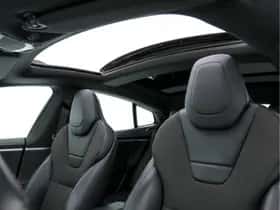 Tesla Model S (2017) thumbnail 22