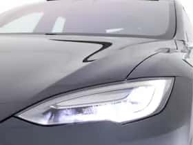 Tesla Model S (2017) thumbnail 27