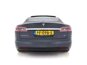 Tesla Model S (2017) thumbnail 6