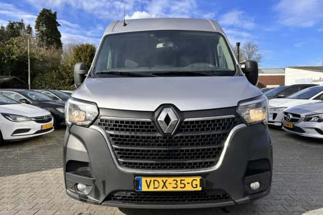 Renault Master (2020) thumbnail 2
