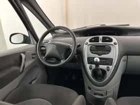 Citroën Xsara Picasso (2005) thumbnail 8