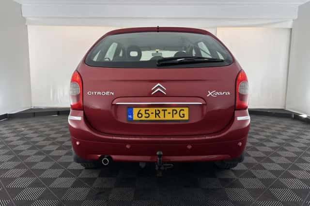 Citroën Xsara Picasso (2005) thumbnail 6