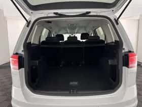 Volkswagen Touran (2016) thumbnail 11