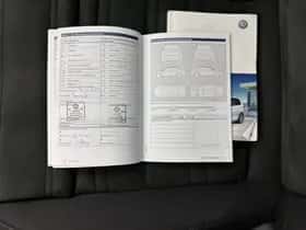 Volkswagen Touran (2016) thumbnail 28