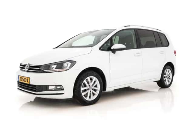 Volkswagen Touran (2016) thumbnail 4