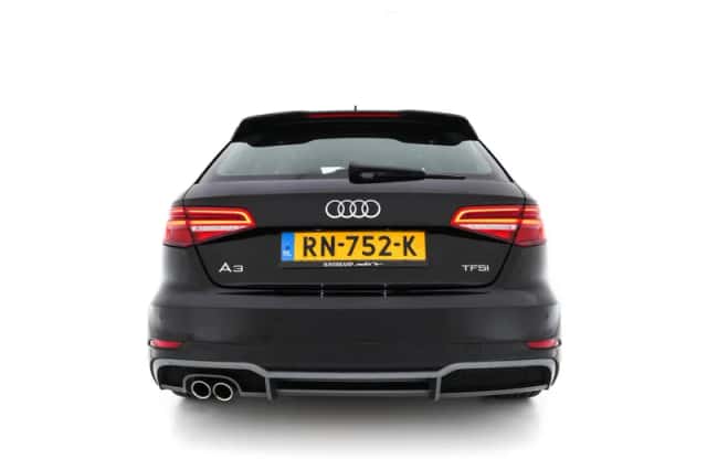 Audi A3 (2018) thumbnail 6