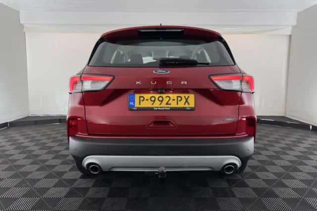 Ford Kuga (2022) thumbnail 6